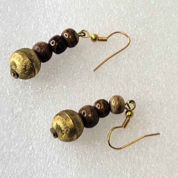 Wood Inspired Earrings - Picture 1 of 4